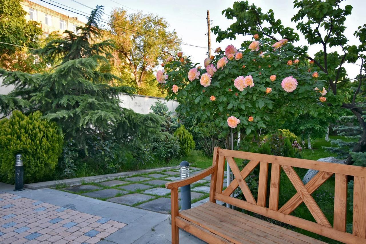 Villa In Nork Jerevan Buitenkant foto