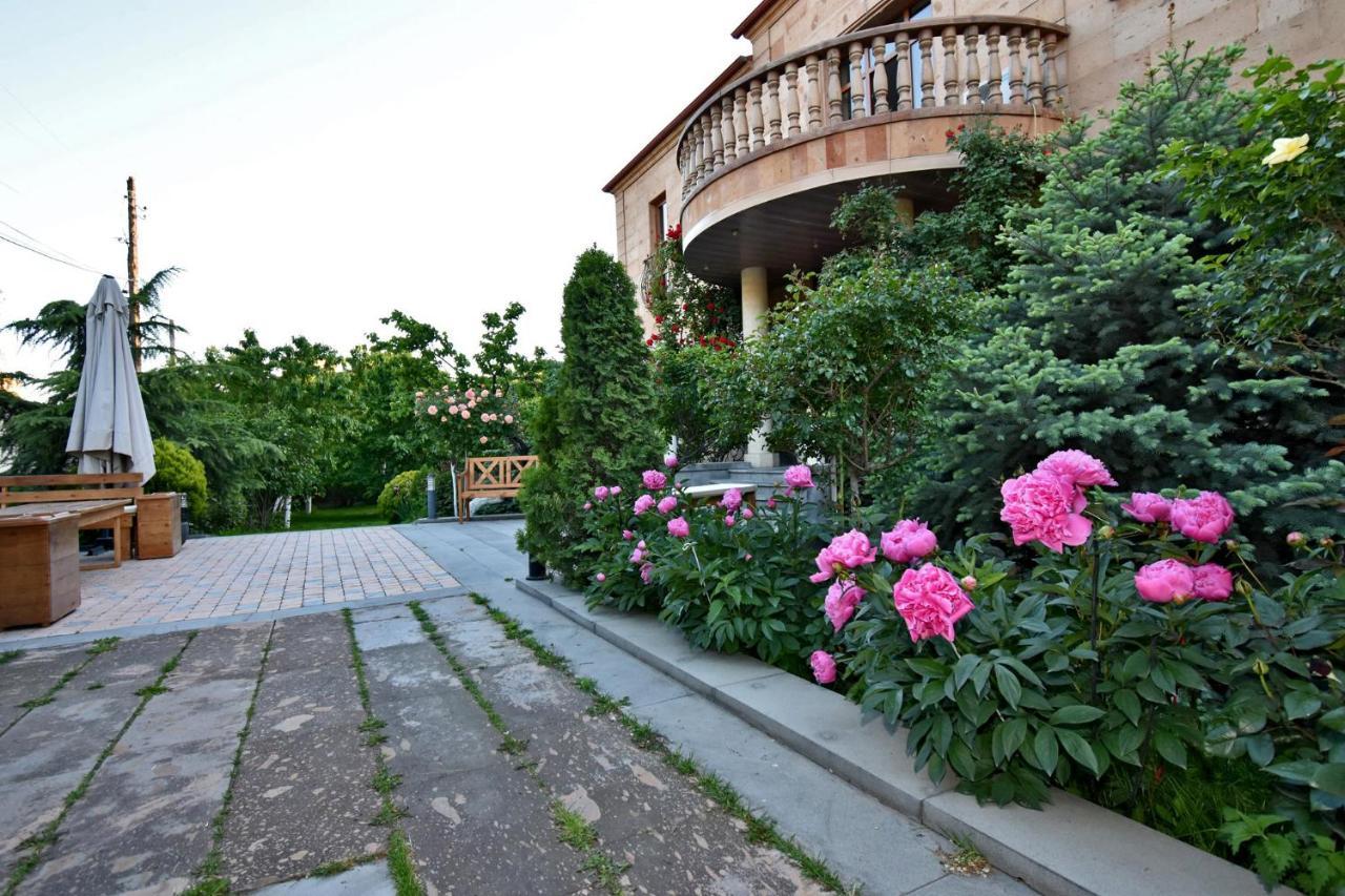Villa In Nork Jerevan Buitenkant foto